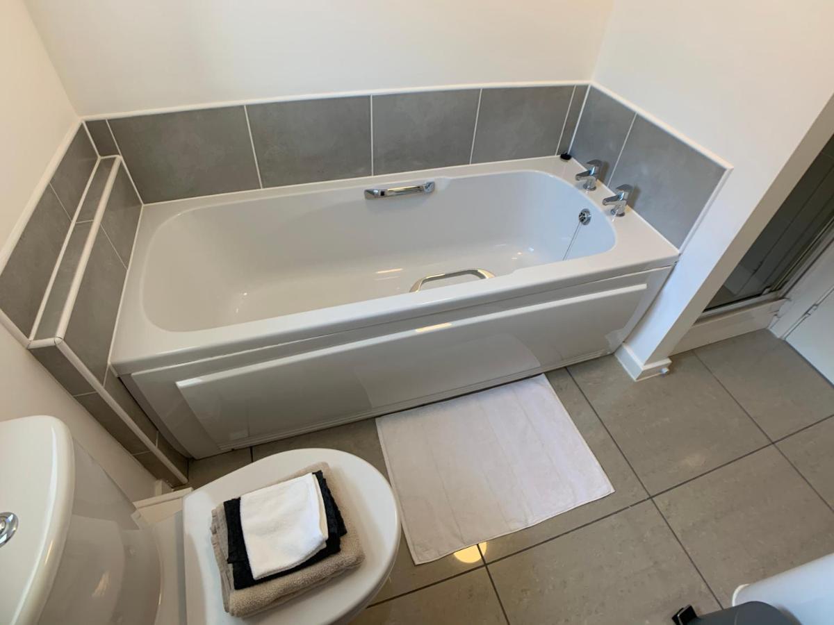 2 Bed House Waterside Luxury Living, Central Area Villa Leicester Eksteriør billede